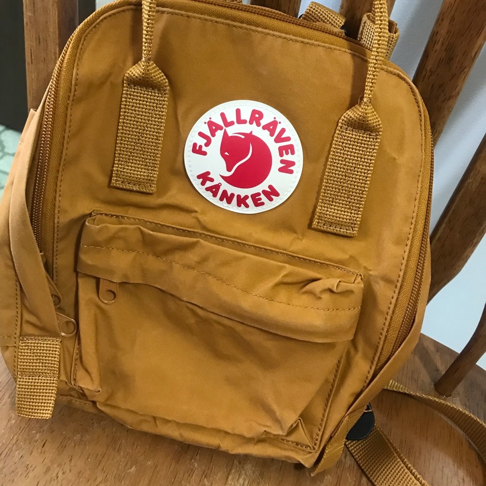 Mini fjallraven kanken backpack